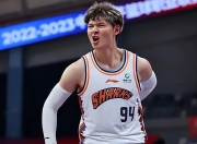开云体育网站-李弘权21分上海大胜广东张宁21分山西负同曦