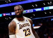 开云体育电脑版-NBA巨星突破个人投篮纪录，成为球队得分王的简单介绍