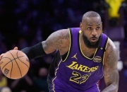 开云体育登录-奥拉迪波成为全球轰动焦点，NBA主场大放异彩的简单介绍