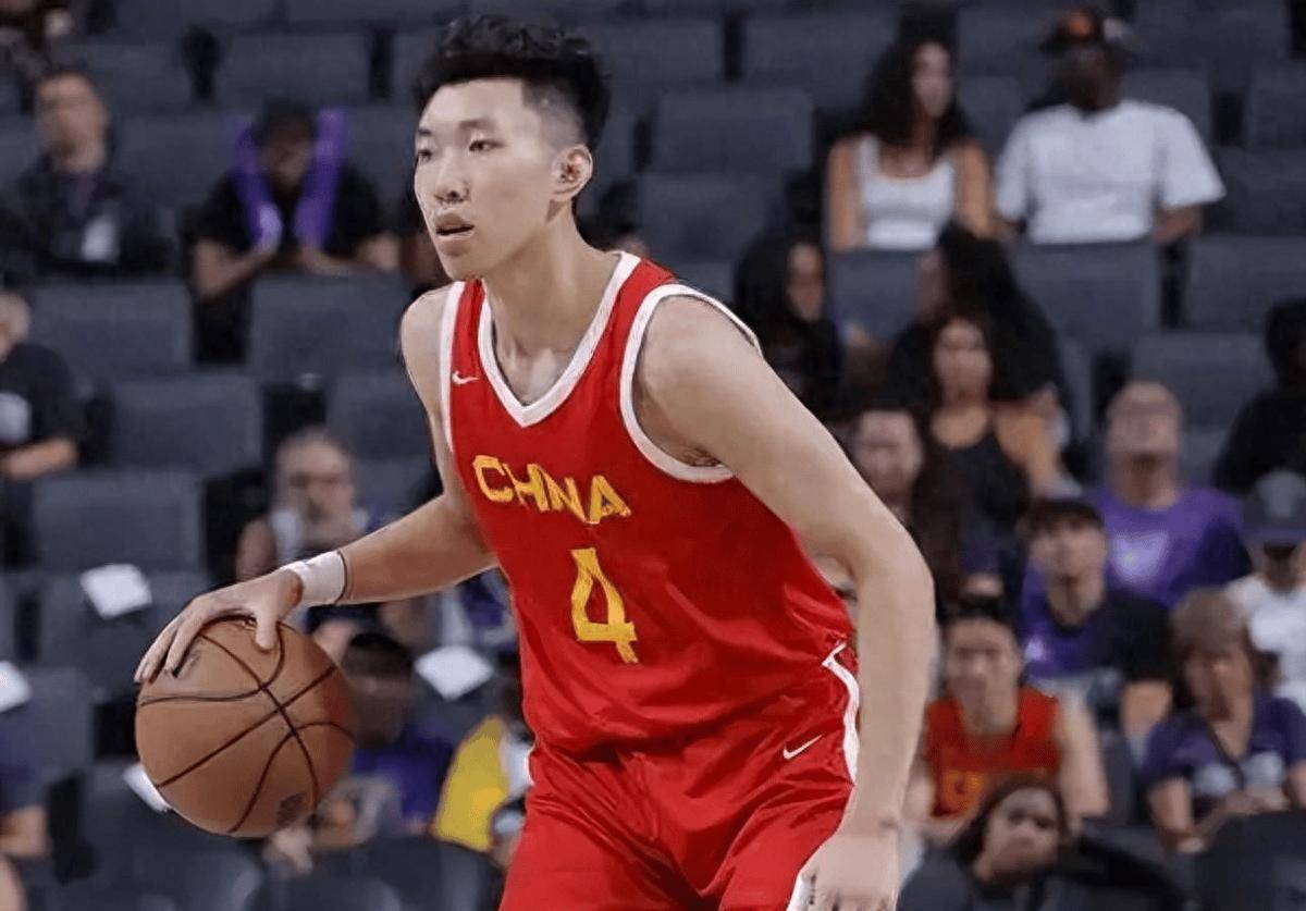 中国男篮三连败倒数第一，一人太差面临开除，球迷真怒了的简单介绍
