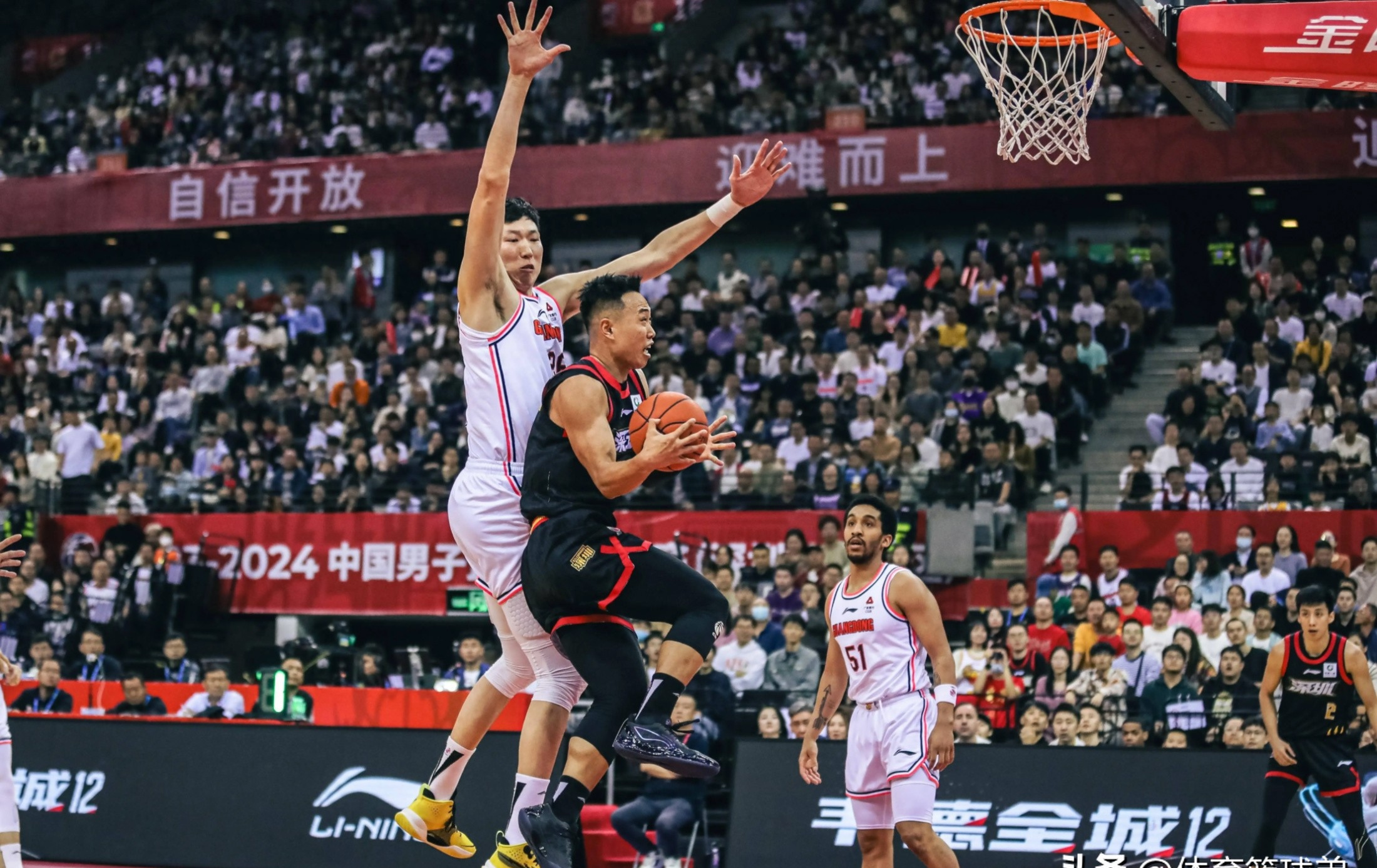 关于赵继伟17分辽宁胜宁波贺希宁38分深圳胜新疆的信息